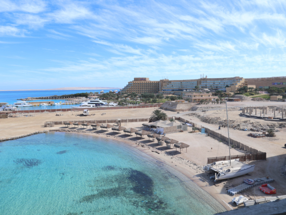 Luxury beachfront apartments with sea and pool view – Storia Hurghada Apartments for Sale