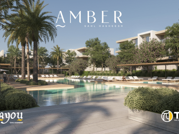Beautiful swimming pool at Il Bayou Sahl Hasheesh surrounded by palm trees and relaxing sea breeze.