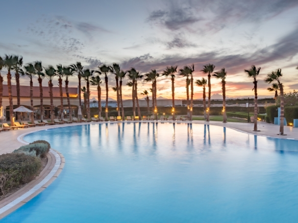 Swim and unwind in Veranda’s beautifully landscaped pools and gardens.