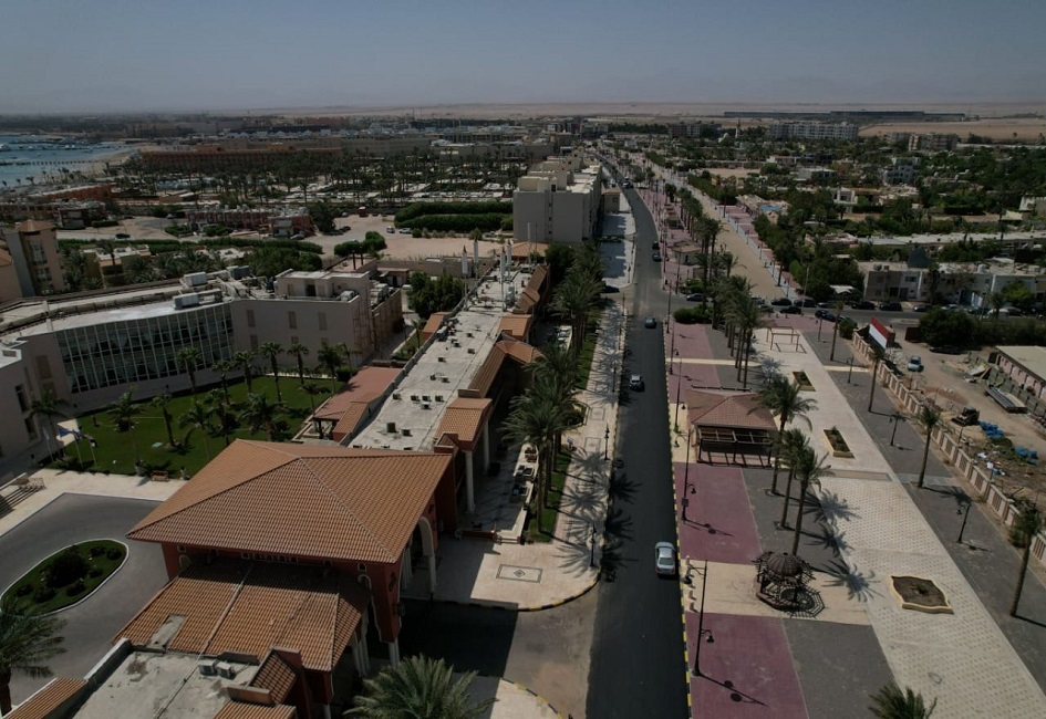 منطقة مجاويش بالغردقة مع إطلالة على الشواطئ والمنتجعات السياحية