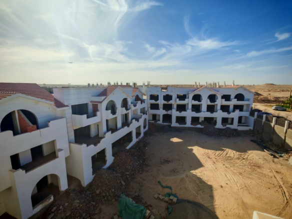 Modern Magawish Hurghada apartments offering prime location, flexible payment plans, and high rental investment potential.