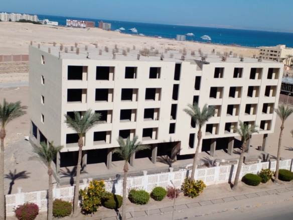 مناظر رائعة وإقامة فاخرة في منتجع لامورا، الغردقة.