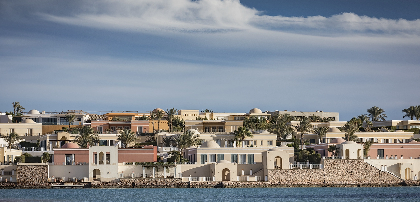 أخطاء يجب تجنبها عند شراء العقارات – دليل شامل للمستثمرين لتفادي المخاطر وتحقيق استثمار آمن ومربح