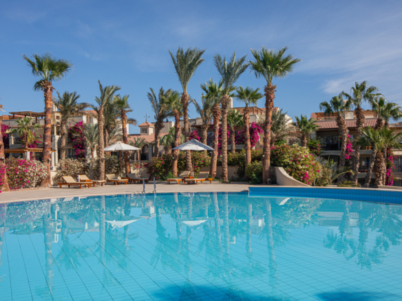 2 Bedroom with Garden&Pool