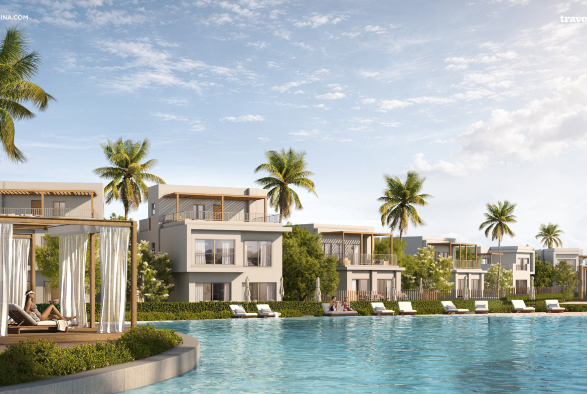Makadina Makadi Bay waterfront serviced homes with modern architecture and Red Sea views