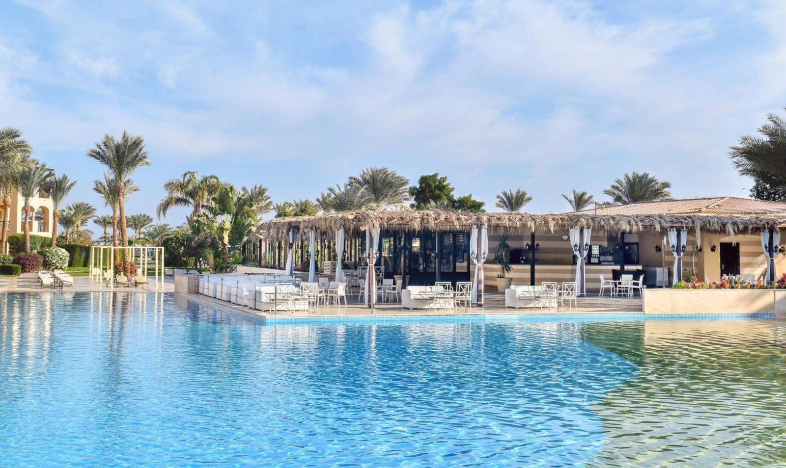 Beachfront Resorts in Hurghada overlooking the Red Sea