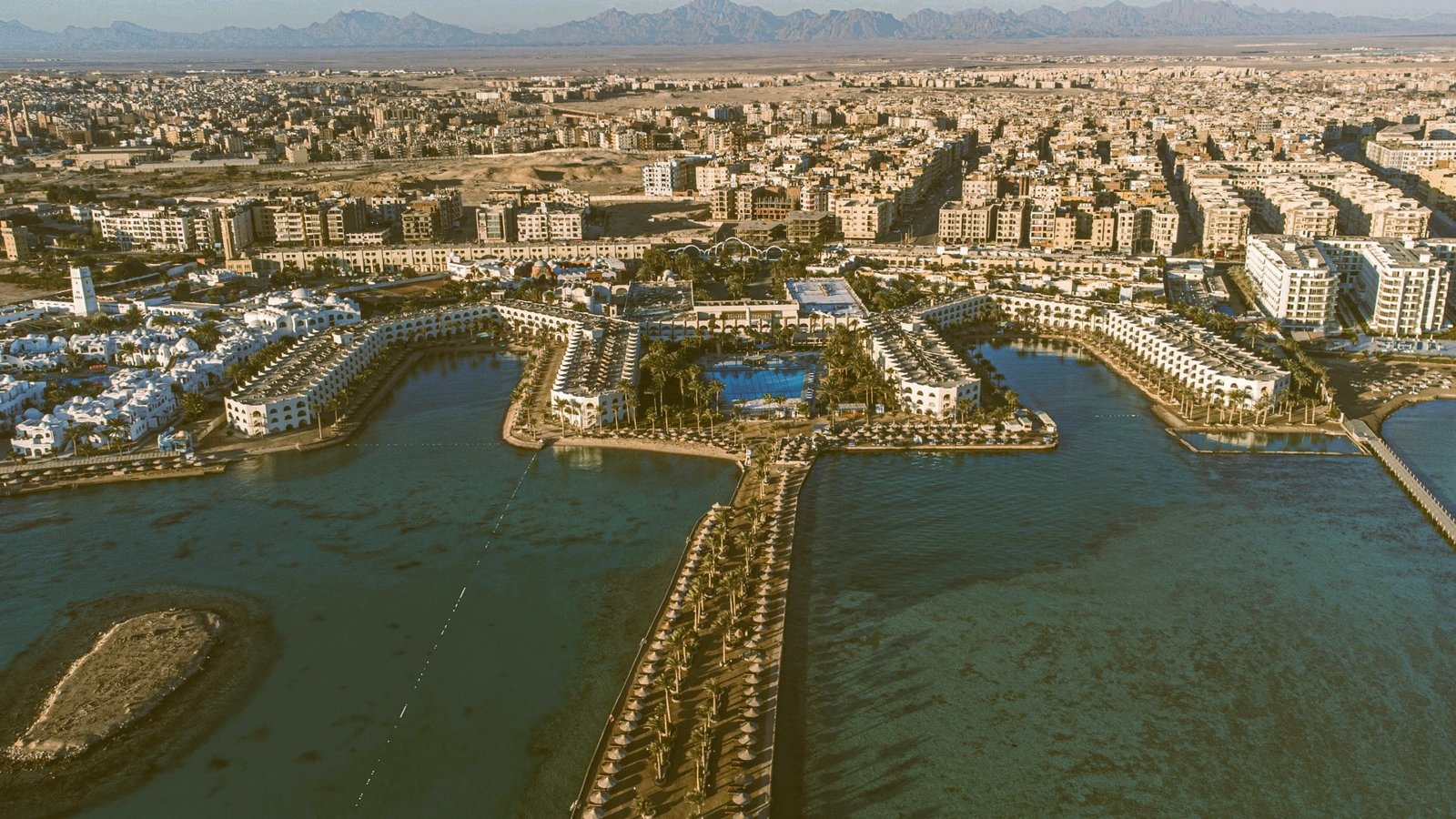Arabia District Hurghada with Red Sea beachfront and residential properties