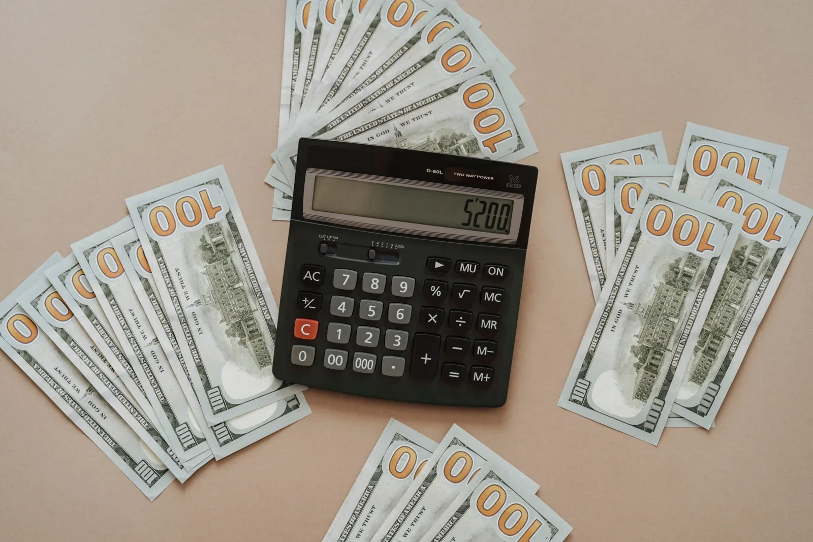 Cash vs Installments for Buying Property in Hurghada